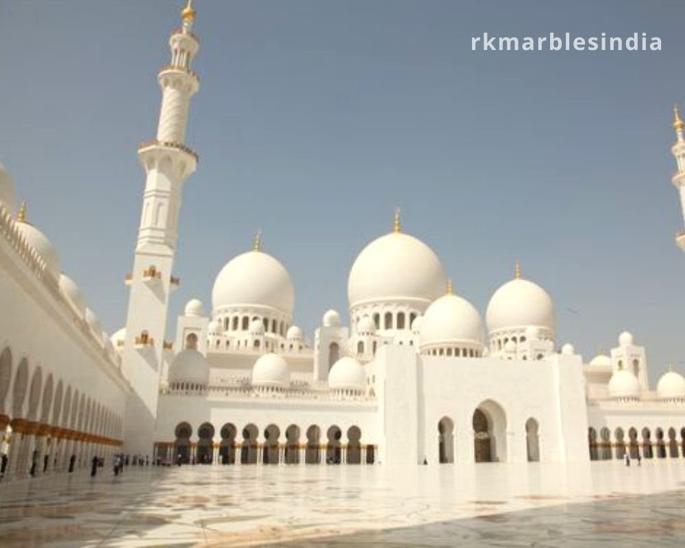 abu dhabi white marble used in mouments