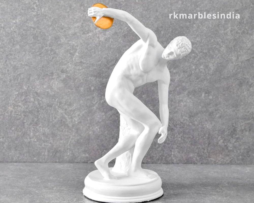 white marble sculptures 