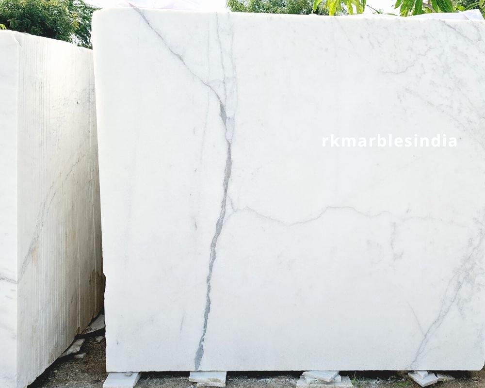 A Closer Look at Beautiful Albeta white Marble Slabs